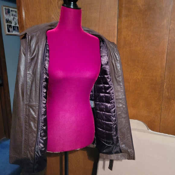 Wilson's Amazingly Soft Leather Jacket - Perfect Condition! - Picture 9 of 12